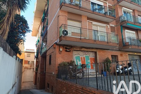 Lokal usługowy w Barcelona, Hiszpania 2 sypialnie, 57 mkw. nr 185319