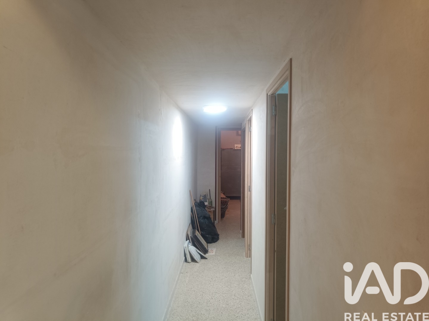 Lokal usługowy w Barcelona, Hiszpania 2 sypialnie, 57 mkw. nr 185319