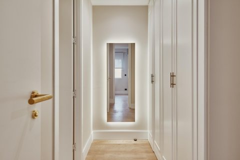 Apartamento en venta en Madrid, España 3 dormitorios, 96 m2 No. 180086 - foto 18