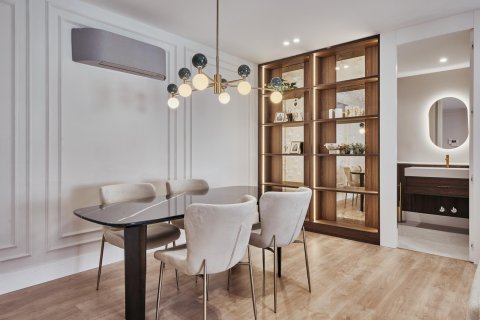 Apartamento en venta en Madrid, España 3 dormitorios, 96 m2 No. 180086 - foto 9