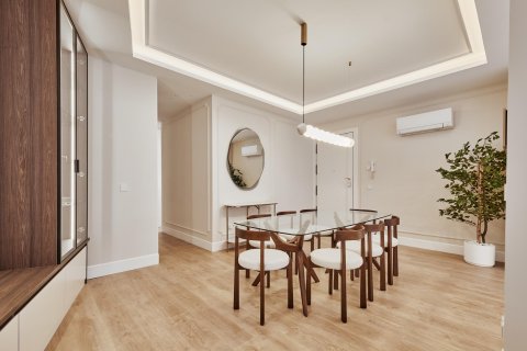 Appartamento in vendita a Madrid, Spagna 3 camere da letto, 134 mq. N° 180089 - foto 8