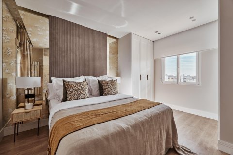 Dzīvoklis pārdošanā Madrid, Spānijā 3 istabas, 122 m2 Nr. 180091 - attēls 13