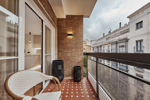 Apartamento en venta en Madrid, España 3 dormitorios, 109 m2 No. 180085 - foto 21