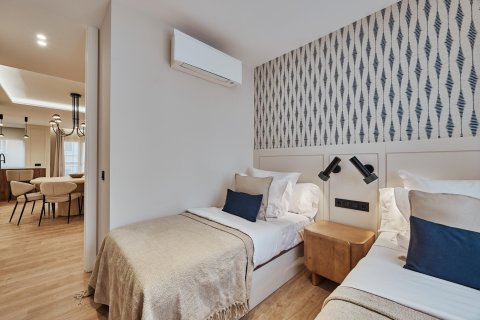 Apartamento en venta en Madrid, España 3 dormitorios, 109 m2 No. 180085 - foto 17
