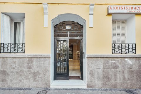 Dzīvoklis pārdošanā Madrid, Spānijā 2 istabas, 81 m2 Nr. 180090 - attēls 22