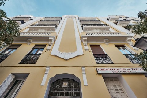 Dzīvoklis pārdošanā Madrid, Spānijā 2 istabas, 81 m2 Nr. 180090 - attēls 23