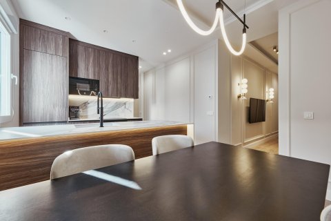 Dzīvoklis pārdošanā Madrid, Spānijā 2 istabas, 81 m2 Nr. 180090 - attēls 4