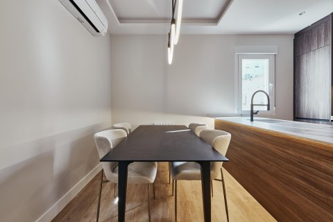 Dzīvoklis pārdošanā Madrid, Spānijā 2 istabas, 81 m2 Nr. 180090 - attēls 3
