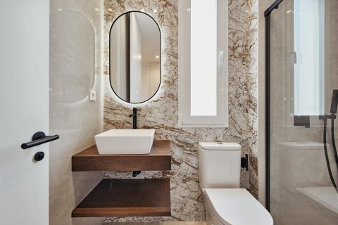 Dzīvoklis pārdošanā Madrid, Spānijā 2 istabas, 81 m2 Nr. 180090 - attēls 14