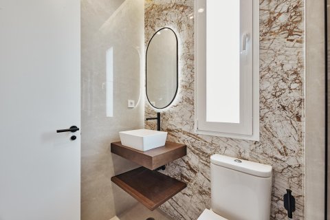 Dzīvoklis pārdošanā Madrid, Spānijā 2 istabas, 81 m2 Nr. 180090 - attēls 13