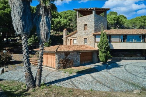 House for sale in Barcelona, Spain 6 bedrooms, 578 sq.m. No. 177835 - photo 5