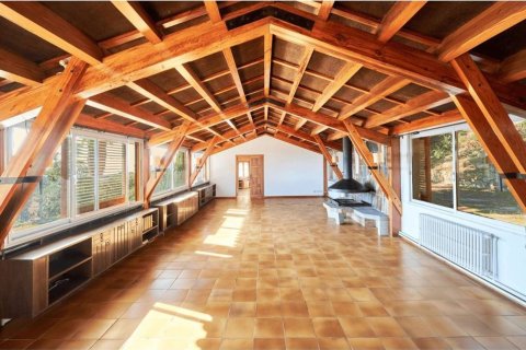 House for sale in Barcelona, Spain 6 bedrooms, 578 sq.m. No. 177835 - photo 17