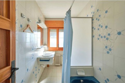 House for sale in Barcelona, Spain 6 bedrooms, 578 sq.m. No. 177835 - photo 26