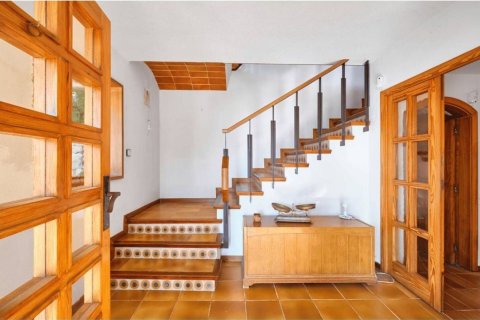 House for sale in Barcelona, Spain 6 bedrooms, 578 sq.m. No. 177835 - photo 16
