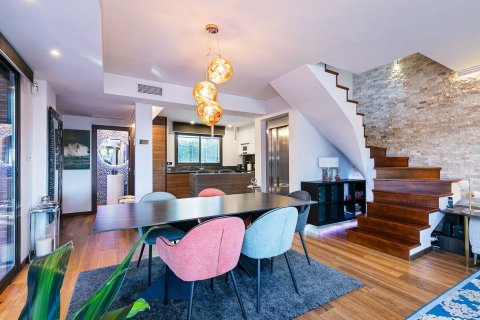 House for sale in Sitges, Barcelona, Spain 5 bedrooms, 309 sq.m. No. 177839 - photo 18