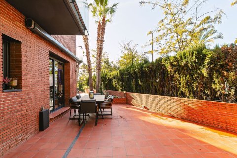 House for sale in Sitges, Barcelona, Spain 5 bedrooms, 309 sq.m. No. 177839 - photo 15