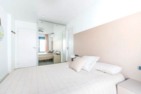 Townhouse for sale in Sitges, Barcelona, Spain 2 bedrooms, 100 sq.m. No. 177836 - photo 13