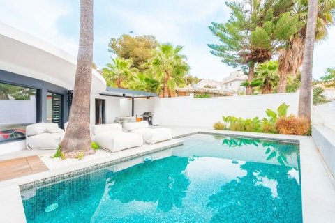 Townhouse for sale in Sitges, Barcelona, Spain 2 bedrooms, 100 sq.m. No. 177836 - photo 4