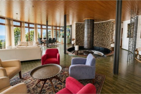 House for sale in Barcelona, Spain 5 bedrooms, 558 sq.m. No. 177834 - photo 13