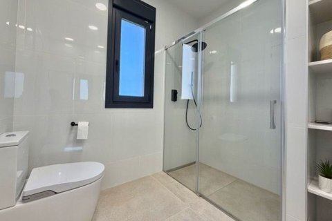 House for sale in Spain 4 bedrooms, 325 sq.m. No. 177838 - photo 28