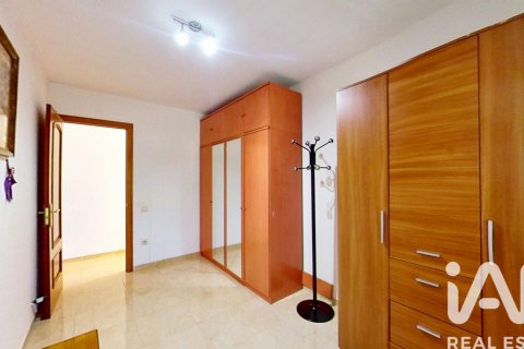 Dom w El Vendrell, Tarragona, Hiszpania 3 sypialnie, 210 mkw. nr 152723 – zdjęcie 10