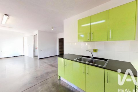 Dom w El Vendrell, Tarragona, Hiszpania 3 sypialnie, 210 mkw. nr 152723 – zdjęcie 19