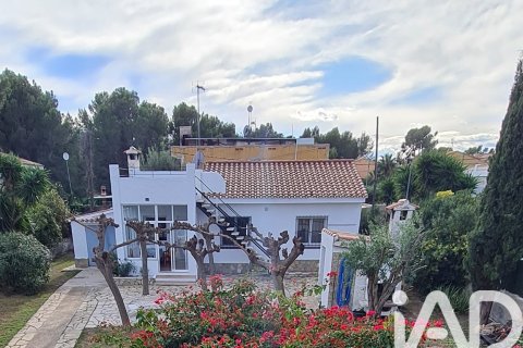 Casa a L'Ametlla de Mar, Tarragona, Spagna 3 camere da letto, 188 mq. N° 152718