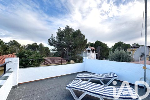 House for sale in L'Ametlla de Mar, Tarragona, Spain 3 bedrooms, 188 sq.m. No. 152718 - photo 30