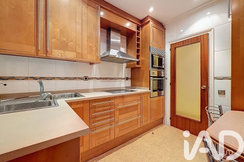 Dvīņu māja pārdošanā Canet de Mar, Barcelona, Spānijā 6 istabas, 140 m2 Nr. 152722 - attēls 26