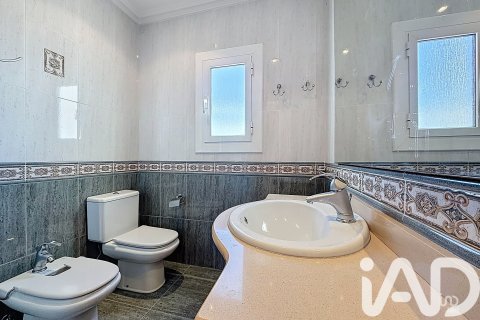 Dvīņu māja pārdošanā Canet de Mar, Barcelona, Spānijā 6 istabas, 140 m2 Nr. 152722 - attēls 18