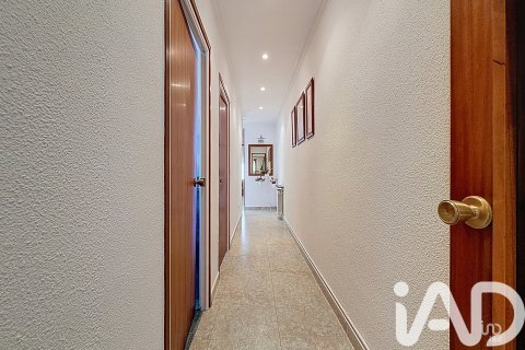 Dvīņu māja pārdošanā Canet de Mar, Barcelona, Spānijā 6 istabas, 140 m2 Nr. 152722 - attēls 17