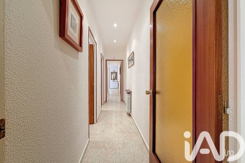 Dvīņu māja pārdošanā Canet de Mar, Barcelona, Spānijā 6 istabas, 140 m2 Nr. 152722 - attēls 9