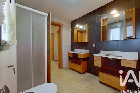 Wohnung zum Verkauf in El Vendrell, Tarragona, Spanien 4 Schlafzimmer, 319 m2 Nr. 152719 - Foto 15