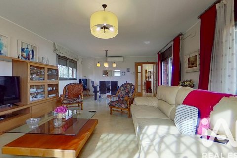 Wohnung zum Verkauf in El Vendrell, Tarragona, Spanien 4 Schlafzimmer, 319 m2 Nr. 152719 - Foto 7