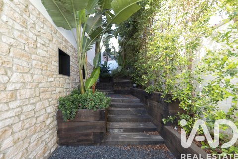 Dom w Viladecans, Barcelona, Hiszpania 5 sypialni, 502 mkw. nr 152717 – zdjęcie 22