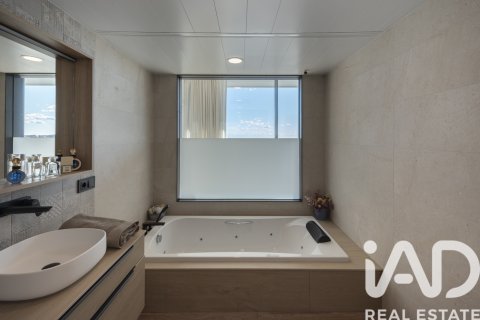 Dom w Viladecans, Barcelona, Hiszpania 5 sypialni, 502 mkw. nr 152717 – zdjęcie 26