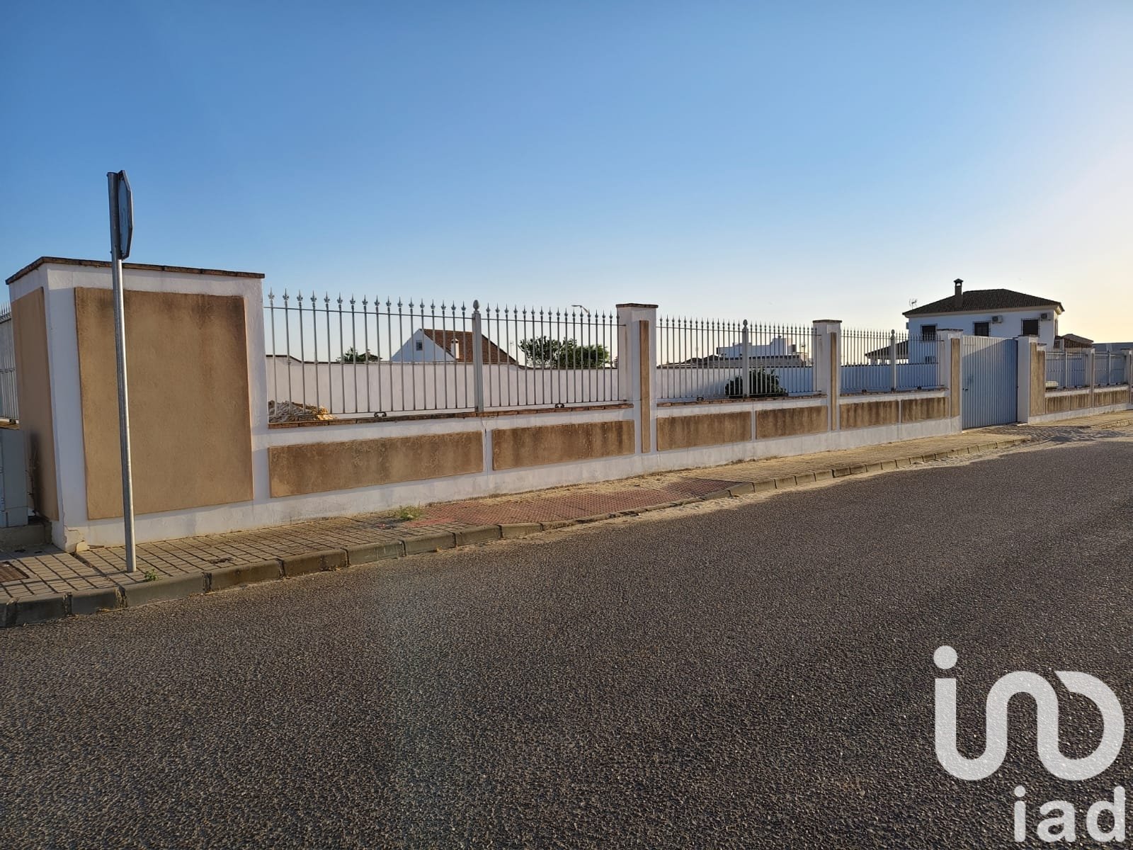 Land in Canada Rosal, Seville, Spanien 736 m2 Nr. 185624