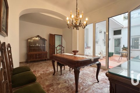 Apartment in Pego, Alicante, Spain 3 bedrooms, 141 sq.m. No. 185625