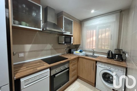 Apartment for sale in Oropesa del Mar, Castellon, Spain 2 bedrooms, 61 sq.m. No. 185623 - photo 11