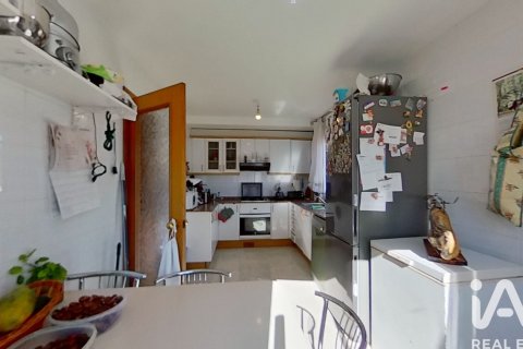 Продажа дома в Торредембарра, Таррагона, Испания 4 спальни, 140м2 №152900 - фото 17