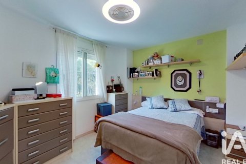 Продажа дома в Торредембарра, Таррагона, Испания 4 спальни, 140м2 №152900 - фото 23