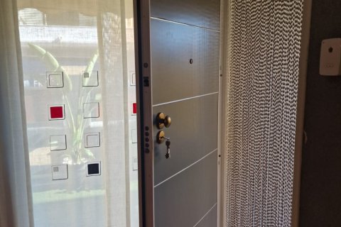 Lägenhet till salu i San Pedro del Pinatar, Murcia, Spanien 3 sovrum, 382 kvm. Nr. 152901 - foto 11