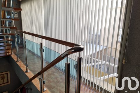 Lägenhet till salu i San Pedro del Pinatar, Murcia, Spanien 3 sovrum, 382 kvm. Nr. 152901 - foto 25