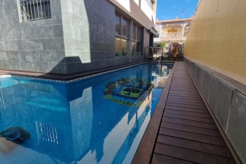 Lägenhet till salu i San Pedro del Pinatar, Murcia, Spanien 3 sovrum, 382 kvm. Nr. 152901 - foto 2