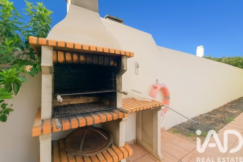 House for sale in Playa Blanca, Lanzarote, Spain 4 bedrooms, 160 sq.m. No. 152902 - photo 12