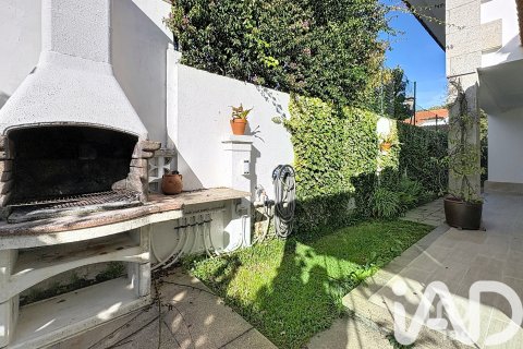 Сasa en venta en Sanxenxo, Pontevedra, España 5 dormitorios, 256 m2 No. 152899 - foto 7