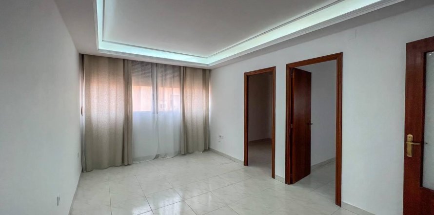 Lägenhet i Torrent, Valencia, Spanien 3 sovrum, 61 kvm. Nr. 165287