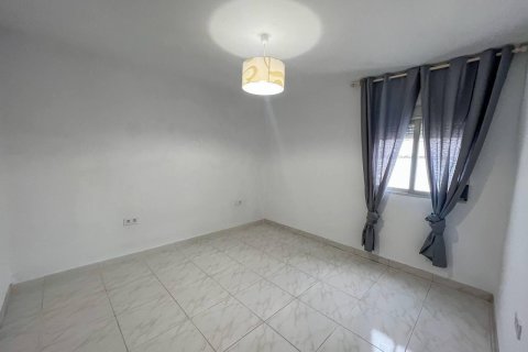 Lägenhet för uthyrning i Torrent, Valencia, Spanien 3 sovrum, 61 kvm. Nr. 165287 - foto 6