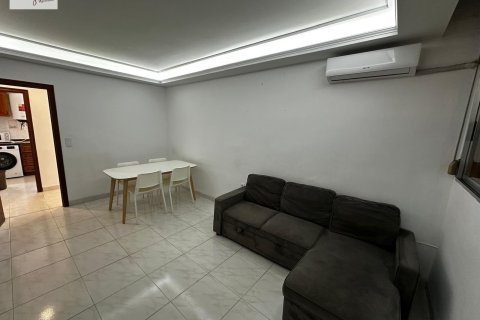 Apartment for rent in Torrent, Valencia, Spain 3 bedrooms, 61 sq.m. No. 165287 - photo 3