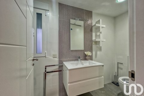 Lägenhet till salu i Ciudad Real, Spanien 3 sovrum, 219 kvm. Nr. 153519 - foto 24